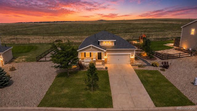 5607 En Joie Place, Elizabeth, CO 80107