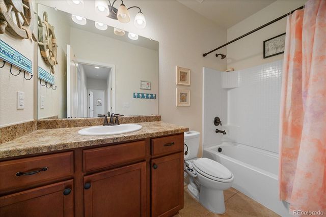 5607 En Joie Place, Elizabeth, CO 80107