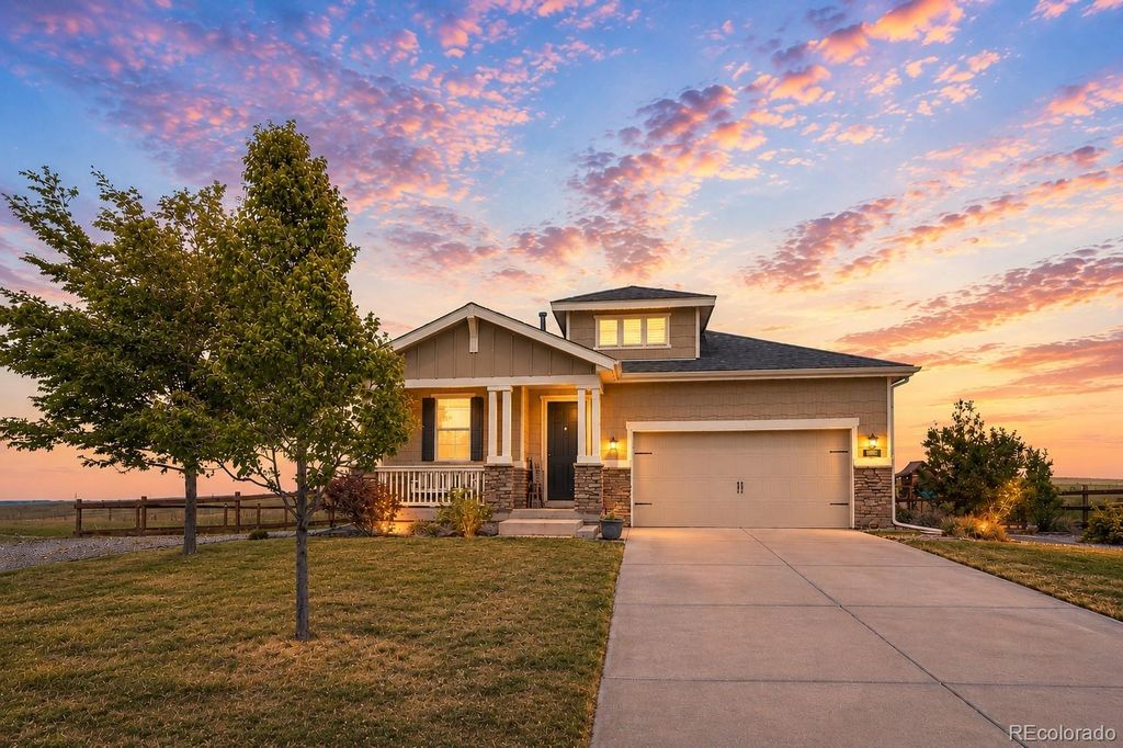 5607 En Joie Place, Elizabeth, CO 80107