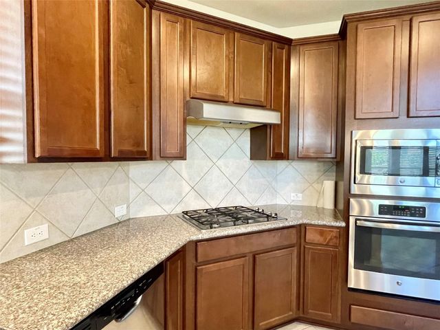 16611 Cactus Blossom Trail, Cypress, TX 77433