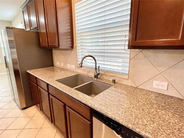 16611 Cactus Blossom Trail, Cypress, TX 77433