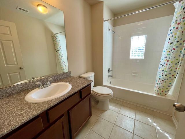 16611 Cactus Blossom Trail, Cypress, TX 77433