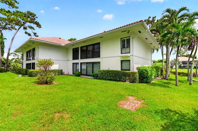 4084 N Quail Ridge Drive Unit B, Boynton Beach, FL 33436