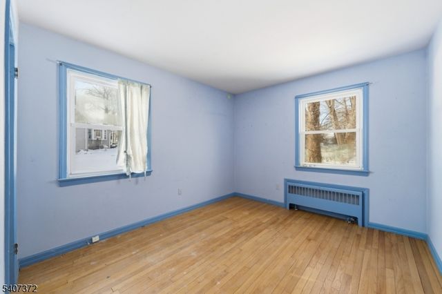 30 Reynolds Ave, Parsippany-troy Hills Twp., NJ 07054