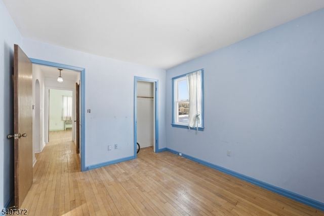 30 Reynolds Ave, Parsippany-troy Hills Twp., NJ 07054