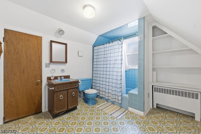 30 Reynolds Ave, Parsippany-troy Hills Twp., NJ 07054