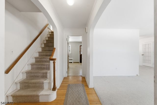 30 Reynolds Ave, Parsippany-troy Hills Twp., NJ 07054