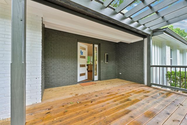 6625 Suburban Drive, Raleigh, NC 27615