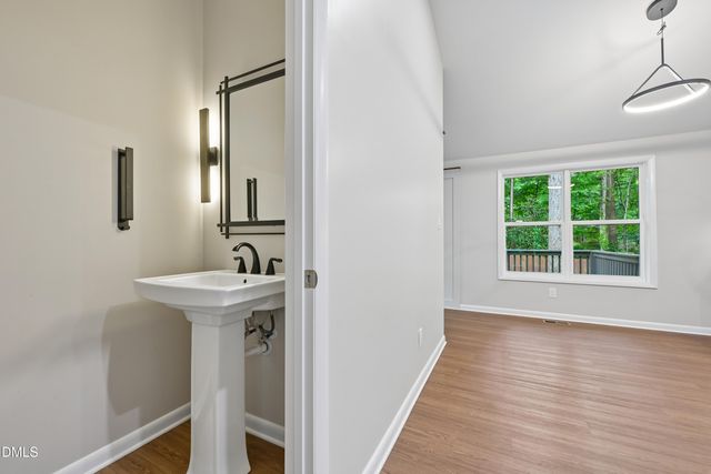 6625 Suburban Drive, Raleigh, NC 27615