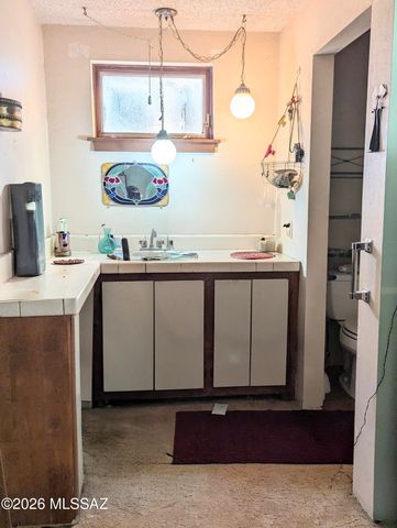 590 N San Pedro Street E, Benson, AZ 85602