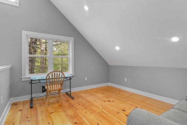 42 Smoke Rise Road, New Hampton, NH 03256