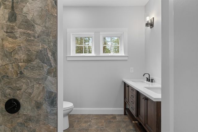 42 Smoke Rise Road, New Hampton, NH 03256