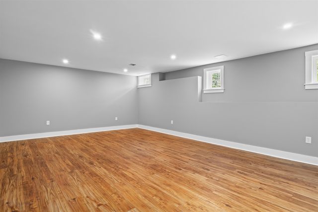 42 Smoke Rise Road, New Hampton, NH 03256