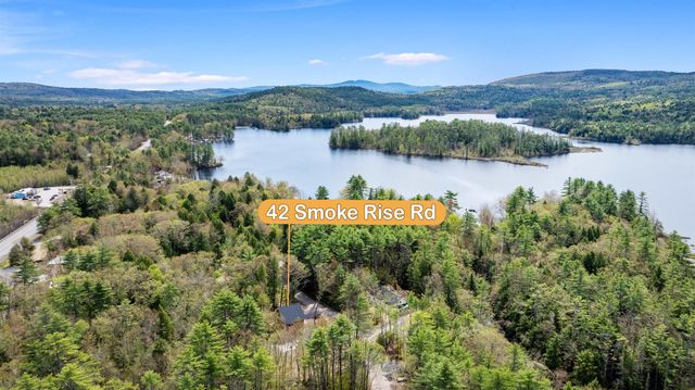 42 Smoke Rise Road, New Hampton, NH 03256