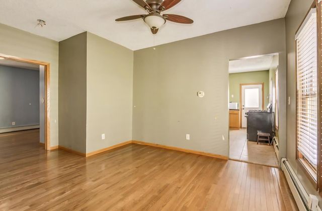 300 Baker Street E, Saint Paul, MN 55107