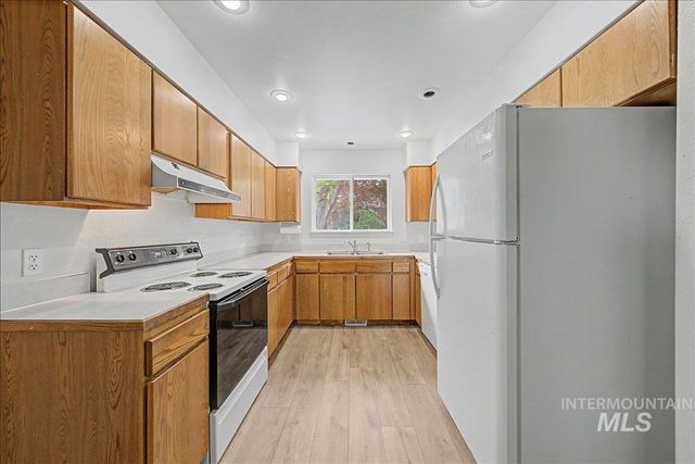 2984 N 26th St, Boise, ID 83702