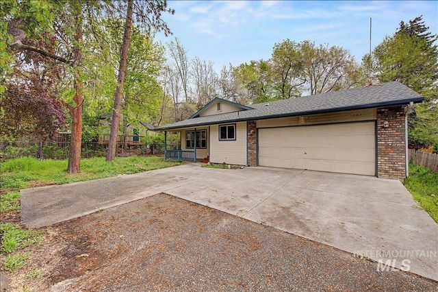 2984 N 26th St, Boise, ID 83702