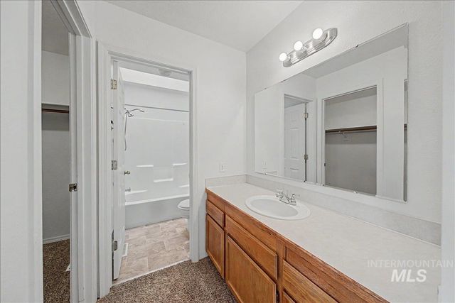 2984 N 26th St, Boise, ID 83702