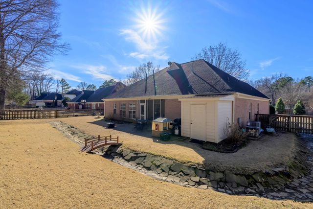 4338 DALTON DOWNS DR, Bartlett, TN 38135