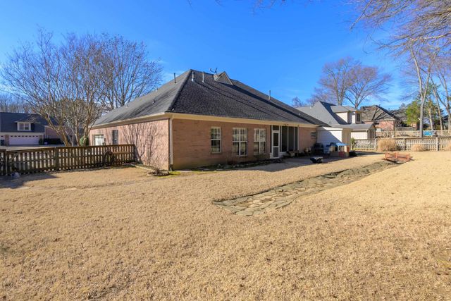 4338 DALTON DOWNS DR, Bartlett, TN 38135