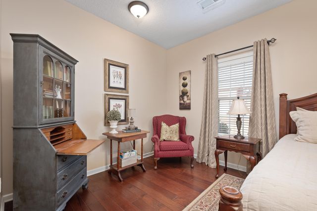 4338 DALTON DOWNS DR, Bartlett, TN 38135