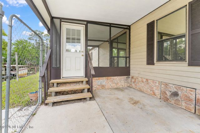 418 COVE Drive, Satsuma, FL 32189