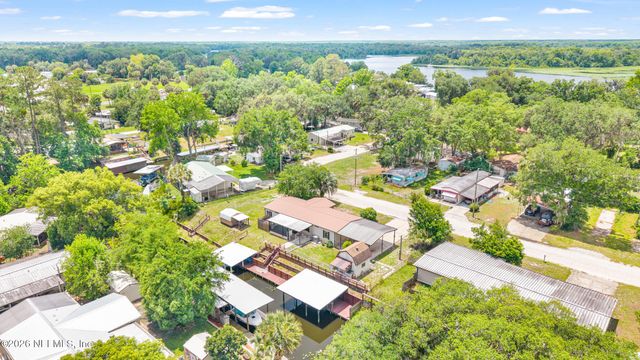 418 COVE Drive, Satsuma, FL 32189