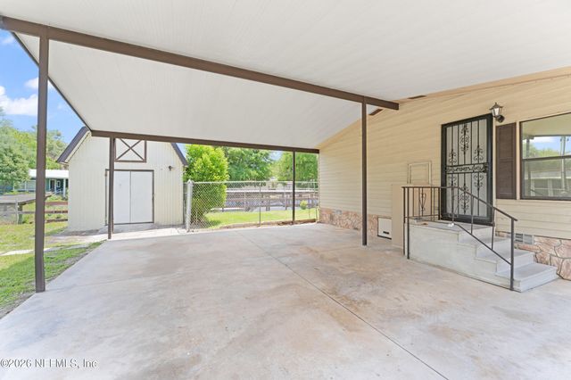 418 COVE Drive, Satsuma, FL 32189