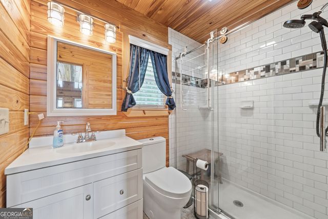 955 Barbara Point Road, Sparta, GA 31087