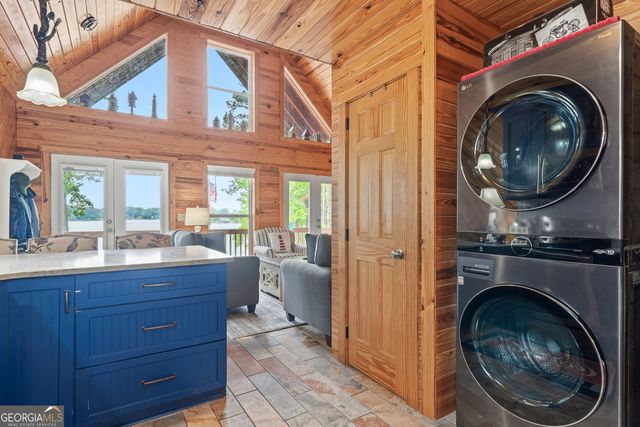 955 Barbara Point Road, Sparta, GA 31087