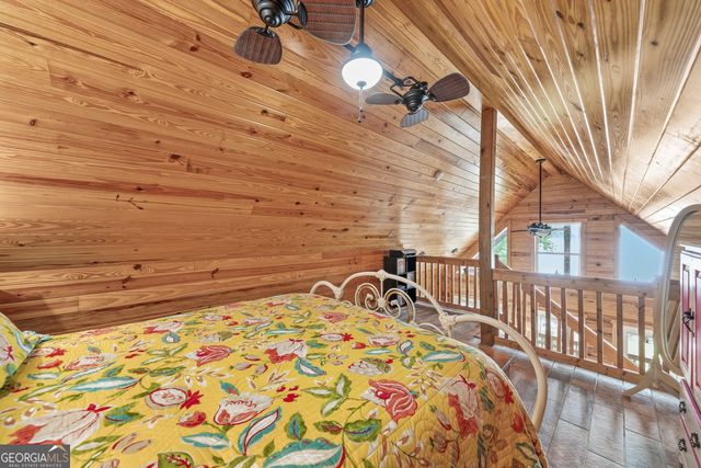 955 Barbara Point Road, Sparta, GA 31087
