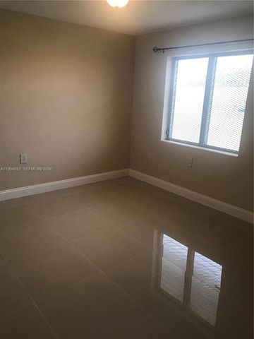 1631 NE 114th St 305, North Miami, FL 33181