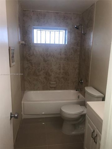 1631 NE 114th St 305, North Miami, FL 33181