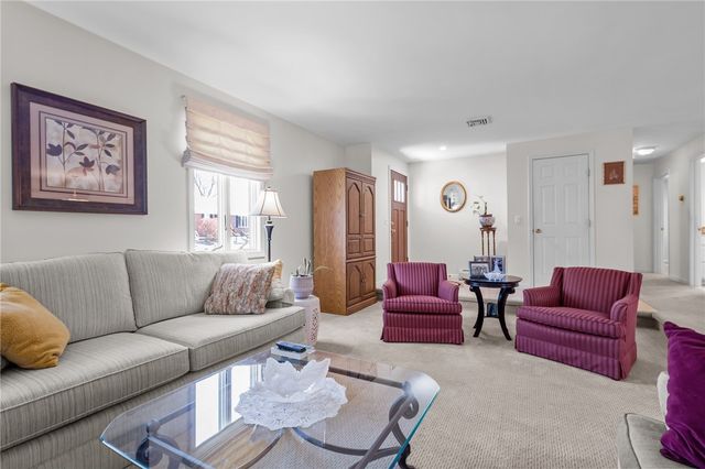 66 West River Parkway, North Providence, RI 02904