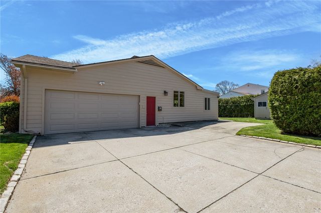 66 West River Parkway, North Providence, RI 02904