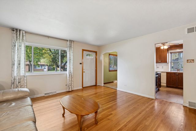 1253 Arthur Street, Calumet City, IL 60409