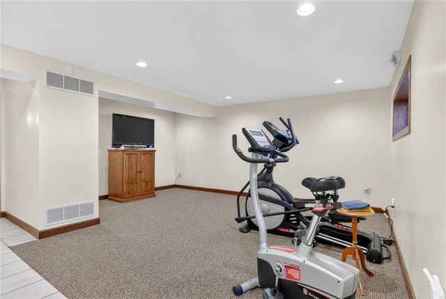 190 Portman Rd, Summit Twp, PA 16002