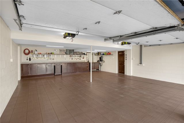 190 Portman Rd, Summit Twp, PA 16002