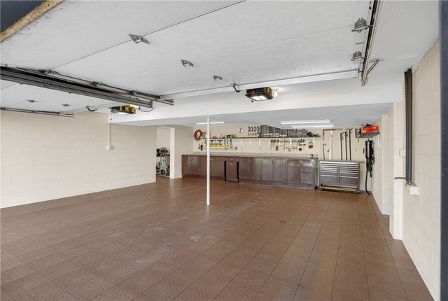 190 Portman Rd, Summit Twp, PA 16002