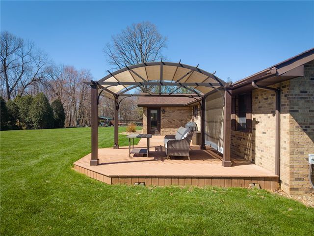 190 Portman Rd, Summit Twp, PA 16002