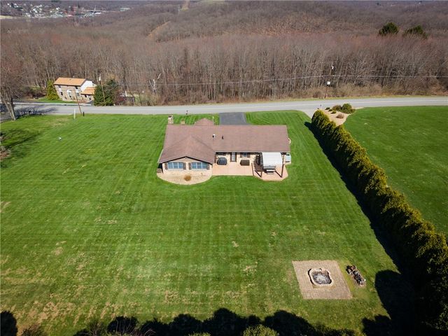 190 Portman Rd, Summit Twp, PA 16002