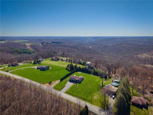 190 Portman Rd, Summit Twp, PA 16002