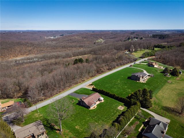 190 Portman Rd, Summit Twp, PA 16002