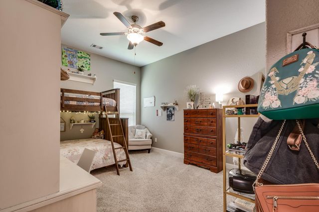502 Pearl View Lane, Pinehurst, TX 77362