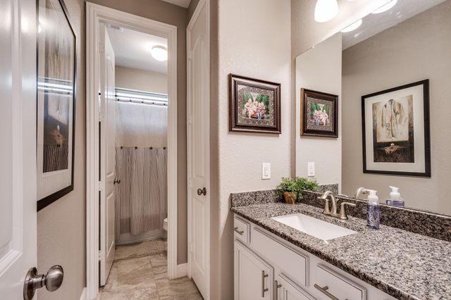 502 Pearl View Lane, Pinehurst, TX 77362