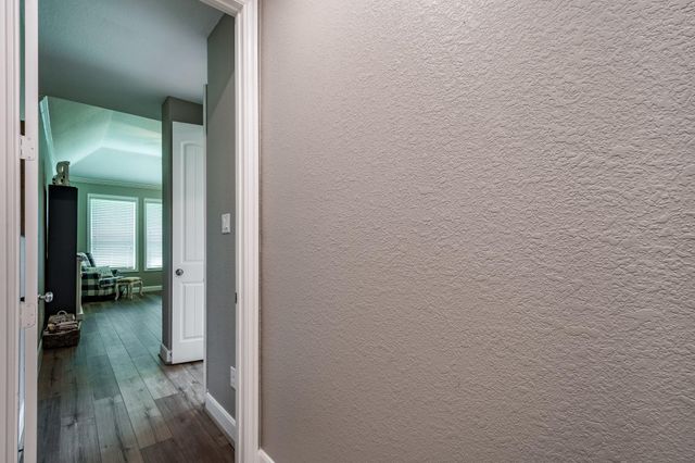 502 Pearl View Lane, Pinehurst, TX 77362