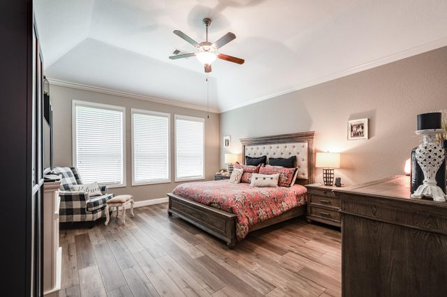 502 Pearl View Lane, Pinehurst, TX 77362