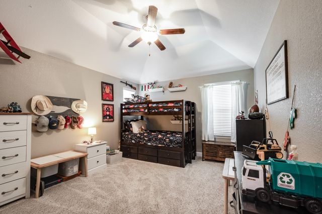 502 Pearl View Lane, Pinehurst, TX 77362