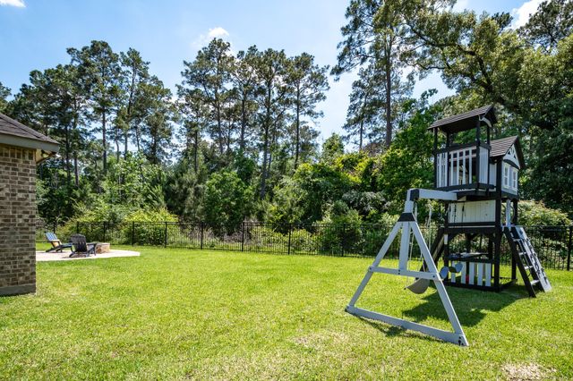 502 Pearl View Lane, Pinehurst, TX 77362