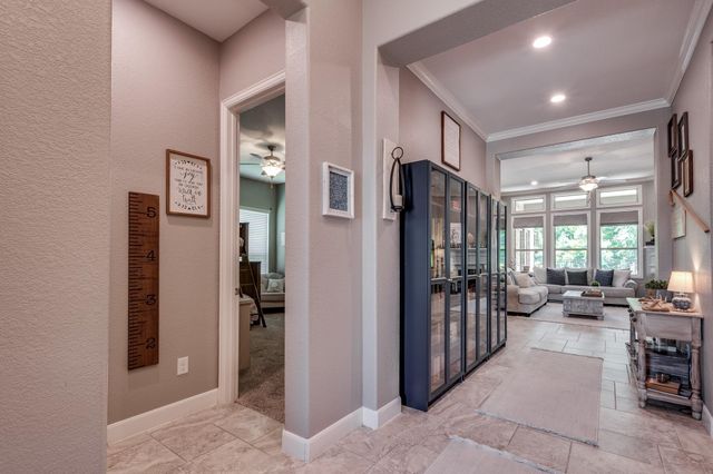 502 Pearl View Lane, Pinehurst, TX 77362